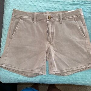 American Eagle Classic Tan Women's Shorts Size 6